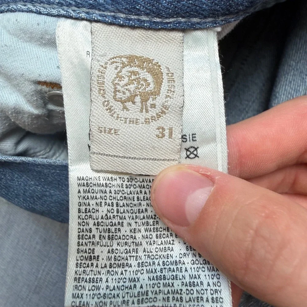 Diesel Larkee‎ Jeans Mens 31x32 Blue Regular Straight Leg Distressed Wash 008J4